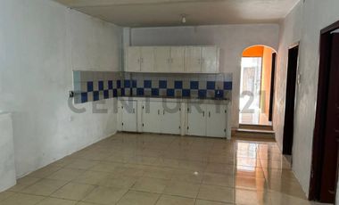 EN VENTA CASA RENTERA AL NORTE DE MANTA