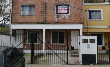DUPLEX 3 AMB. CON COCHERA.COMPLEJO CON PISCINA Y PARRILLATIGRE.SALDIAS 1027