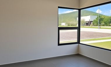 CASA EN VENTA EN RESIDENCIAL EL ENCINO, QUERÉTARO.