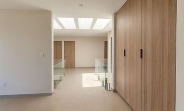 CASA EN VENTA EN RESIDENCIAL EL ENCINO, QUERÉTARO.