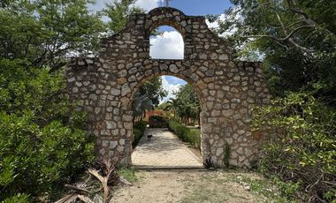 Quinta Estilo Hacienda con Cenote  y Villas a 20 min de Mérida y 25 de Sisal