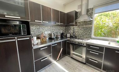 Casa en venta en San Isidro Labrador - Villanueva