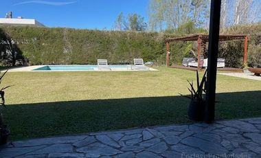 Casa en venta en San Isidro Labrador - Villanueva