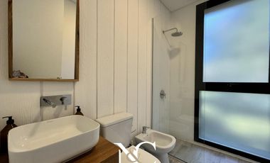 Casa en venta en Costa Esmeralda con fondo libre