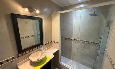 Departamento ph dos ambientes con patio en alquiler en Wilde