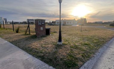 Lote en venta en complejo San Sebastian Area 7