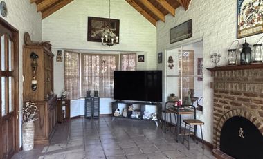 Casa en  VENTA BARRIO CAMPOS DE ECHEVERRIA CANNING