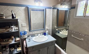 Casa en  VENTA BARRIO CAMPOS DE ECHEVERRIA CANNING