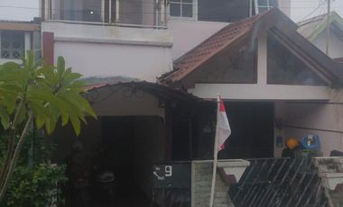 RUMAH SIAP HUNI DI PERUMAHAN MOJOSONGO JEBRES SOLO