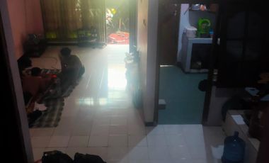 RUMAH SIAP HUNI DI PERUMAHAN MOJOSONGO JEBRES SOLO