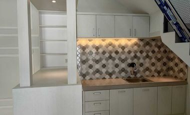 Rumah solo gentan baki dekat Safira purbayan luwes pajang