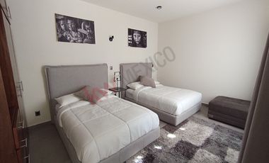 Hogar Contemporáneo en San Diego Alcalá, Ixtapan