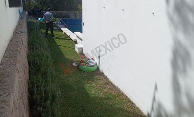 Hogar Contemporáneo en San Diego Alcalá, Ixtapan