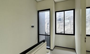 Dijual Town House 2 Lantai di Araya, Malang