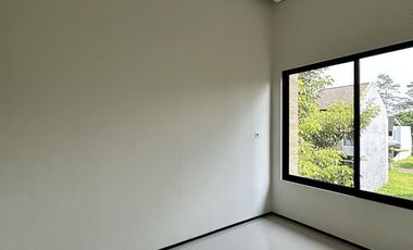 Dijual Town House 2 Lantai di Araya, Malang