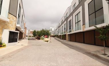 RESIDENCIA EN CONDOMINIO PUERTA CENTRO, MORELIA