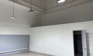 Local Comercial en Arriendo en Avenida Recoleta