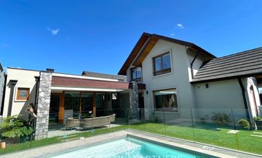 Impecable casa en Portal de la frontera