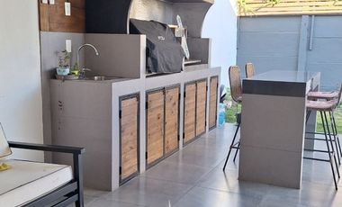 VENTA CASA , ESTILO GEORGIAN EN SANTA AURORA, MACHALI