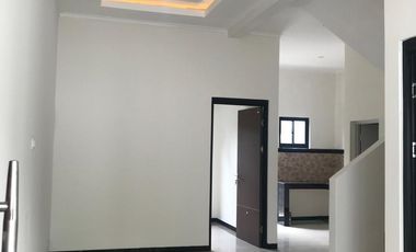 Rumah Baru Lux Cozy di Gegerkalong Ciwaruga Setiabudi Polban UPI