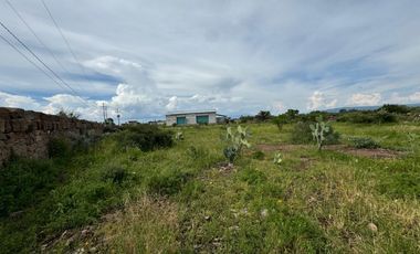 Bodega multiusos a pie de carretera en Venta sobre Carretera Huichapan, Hidalgo.