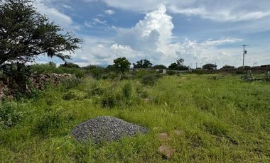 Bodega multiusos a pie de carretera en Venta sobre Carretera Huichapan, Hidalgo.