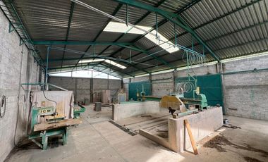 Bodega multiusos a pie de carretera en Venta sobre Carretera Huichapan, Hidalgo.