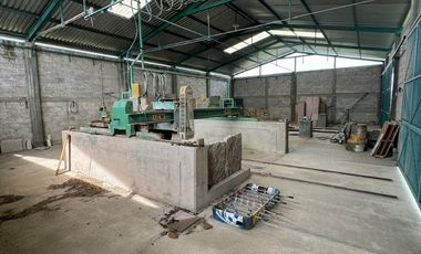 Bodega multiusos a pie de carretera en Venta sobre Carretera Huichapan, Hidalgo.