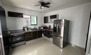 Casa en venta | Montecristo | 3 habitaciones | Amueblada.