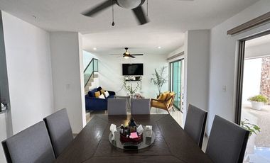 Casa en venta | Montecristo | 3 habitaciones | Amueblada.