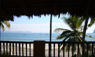 Manzanillo, Colima, Club Santiago Hermosa Casa Amuebla a pie de playa