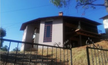 Hermosa cabaña rustica  en zona céntrica de Mazamitla, Jalisco