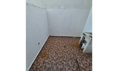 En venta Casa de 2 Niveles en Ciudad jardín - Barranquilla Norte
