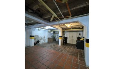 En venta Casa de 2 Niveles en Ciudad jardín - Barranquilla Norte