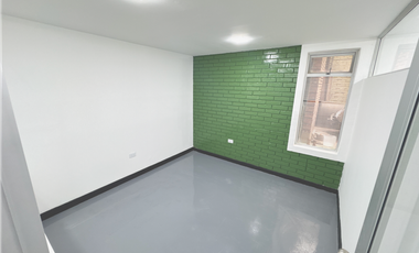 En arriendo: Oficina en Modelia | 90 m² | Espacio independiente