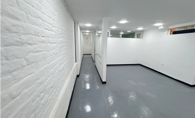 En arriendo: Oficina en Modelia | 90 m² | Espacio independiente