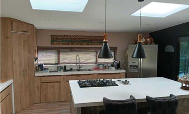 Espectacular casa finca en exclusiva unidad cerrada en La Ceja