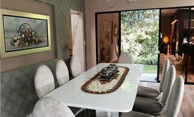 Espectacular casa finca en exclusiva unidad cerrada en La Ceja