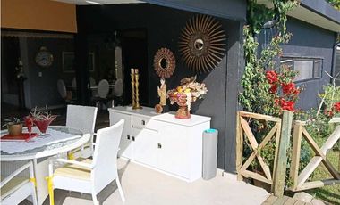 Espectacular casa finca en exclusiva unidad cerrada en La Ceja