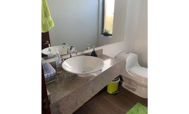 CASA AMPLIA EN ALQUILER EN PALO DE AGUA