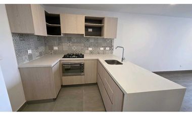 ARRIENDO APARTAESTUDIO EN LAGOS DE TORCA PARA ESTRENAR (IC)