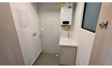 ARRIENDO APARTAESTUDIO EN LAGOS DE TORCA PARA ESTRENAR (IC)