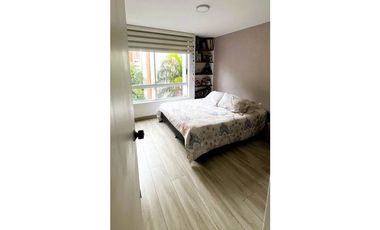 VENTA APARTAMENTO SECTOR LA AGUACATALA MEDELLIN