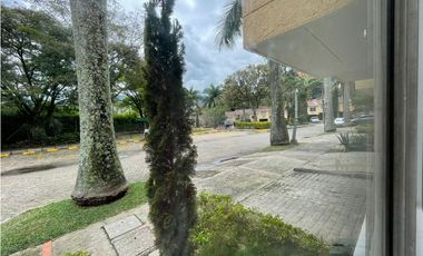 Renta de casa en la Estrella sector Suramerica