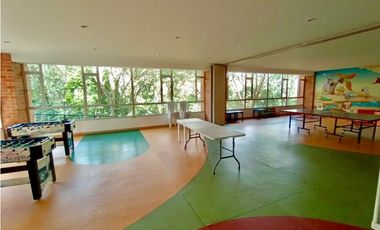 Apartamento a la venta en Sabaneta en piso alto