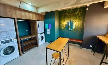 Apartamento a la venta en Sabaneta en piso alto