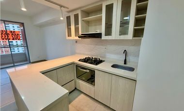 Apartamento a la venta en Sabaneta en piso alto