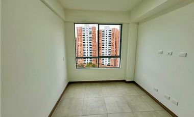 Apartamento a la venta en Sabaneta en piso alto