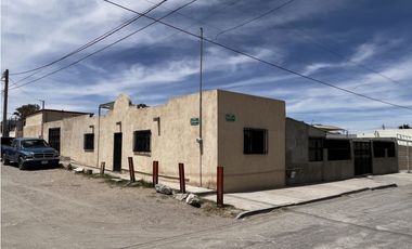 Local con amplio terreno en renta. Colonia Salvarcar Juárez Chih.