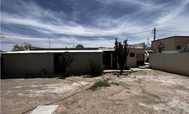 Local con amplio terreno en renta. Colonia Salvarcar Juárez Chih.